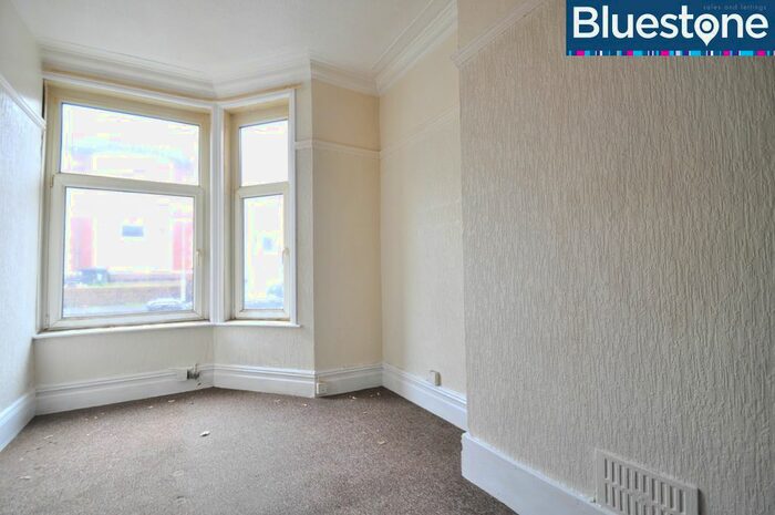 1 Bedroom Flat To Rent In Ombersley Road, Handpost, Newport, NP20
