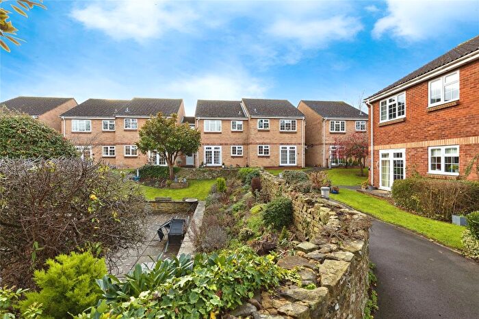 2 Bedroom Flat For Sale In Home Farm Court, Charlton Kings, GL52