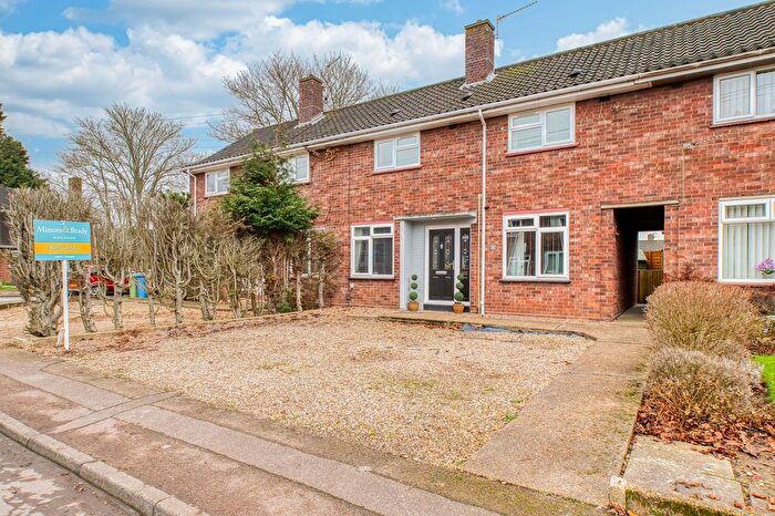 3 Bedroom Terraced House For Sale In Barnes Close, Heartsease, NR7