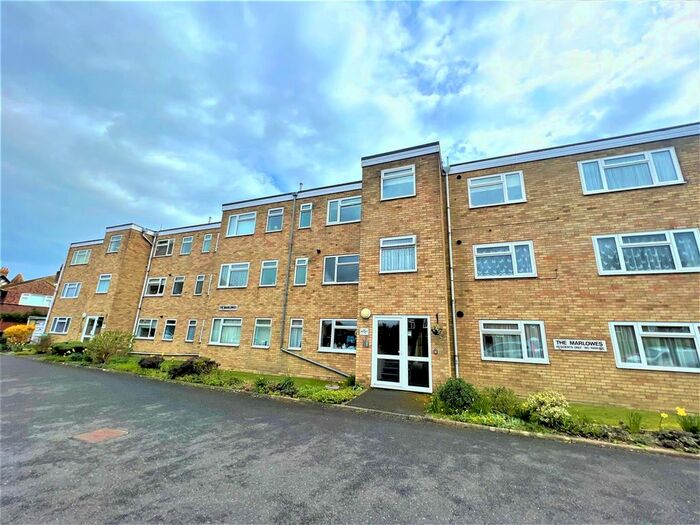 2 Bedroom Flat To Rent In The Marlowes, Hastings Road, Bexhill-On-Sea, TN40