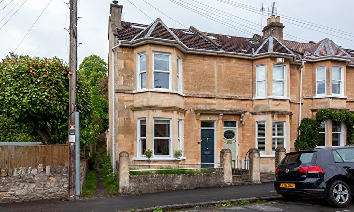 3 Bedroom End Of Terrace House For Sale In Lyme Road, Bath, Somerset, BA1