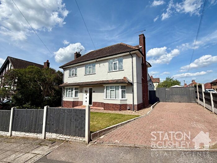 4 Bedroom Detached House For Sale In Birkland Avenue, Warsop, NG20
