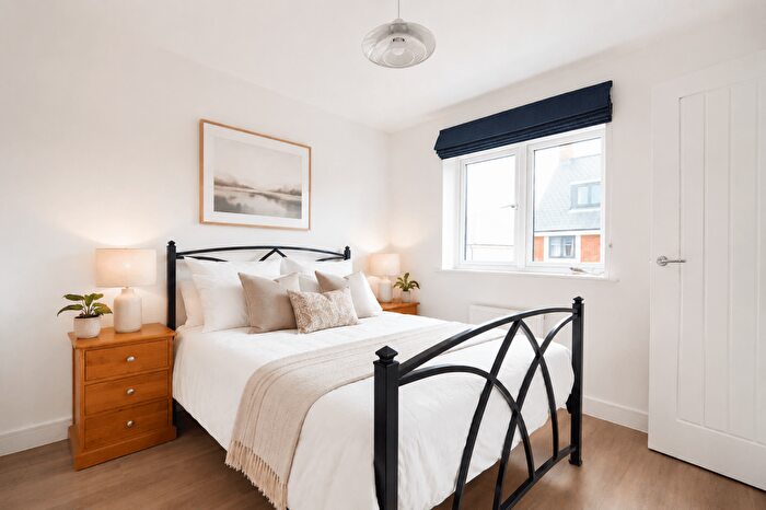 3 Bedroom Semi-Detached House To Rent In Slade Baker Way, Scholars Chase, BS16