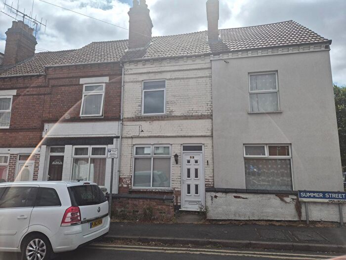 3 Bedroom Terraced House To Rent In Summer Street, Redditch, B98
