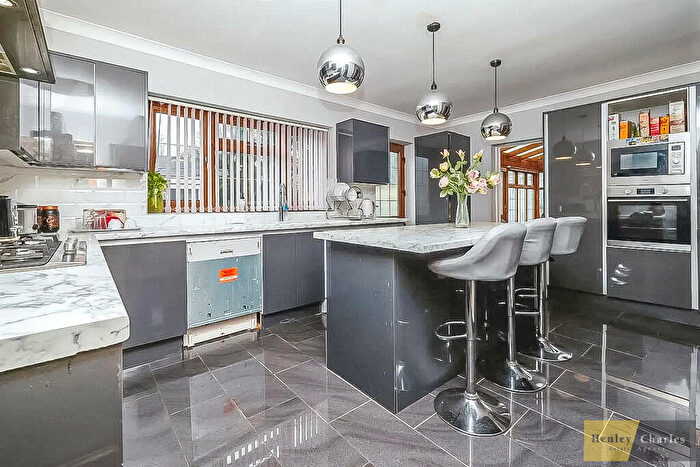5 Bedroom Detached House For Sale In North Drive, Handsworth, Birmingham, B20