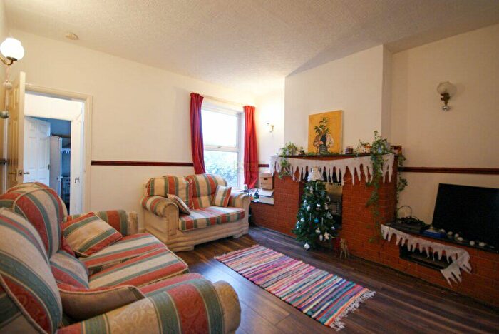 2 Bedroom Terraced House To Rent In Umberslade Road, Selly Oak, Birmingham, B29