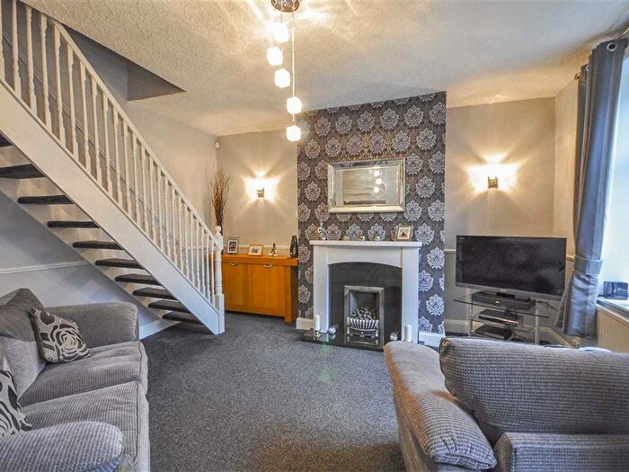 2 Bedroom House To Rent In Turner Street, Bacup, OL13