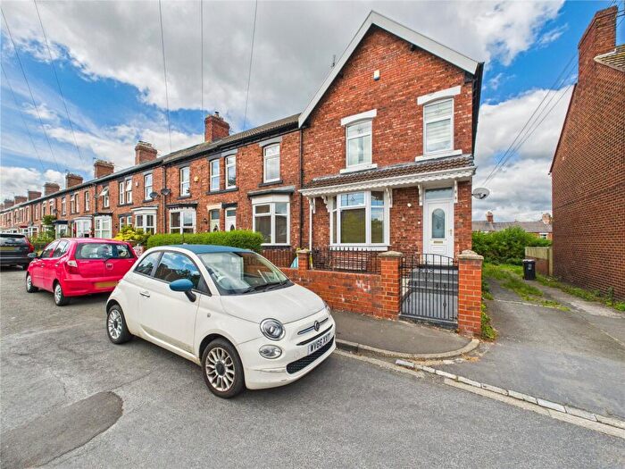 3 Bedroom End Of Terrace House For Sale In Salisbury Place, Bishop Auckland, Co Durham, DL14
