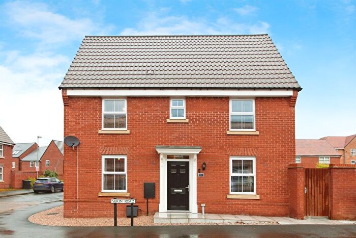 3 Bedroom Semi-Detached House For Sale In Siskin Road, Thrapston, Kettering, NN14