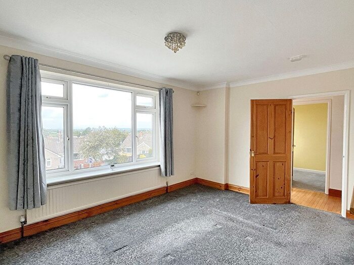 3 Bedroom Detached Bungalow For Sale In Littlefields Avenue, Banwell, North Somerset., BS29