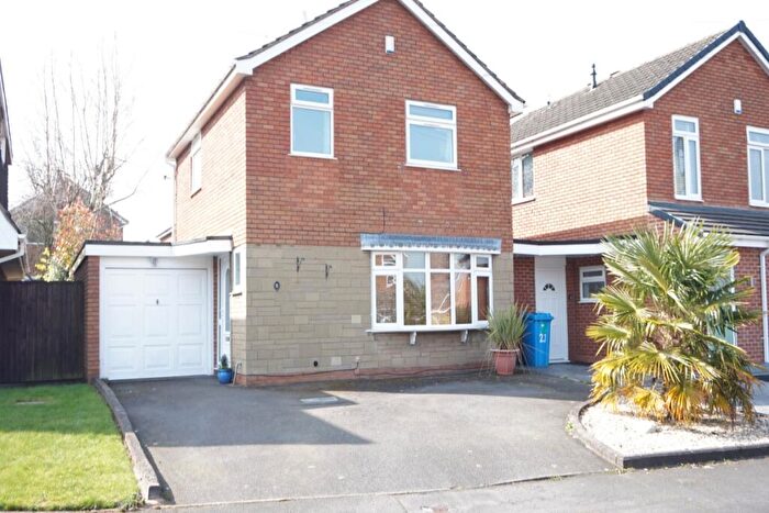 2 Bedroom Detached House To Rent In Cherrybrook Drive, Penkridge, Stafford, ST19