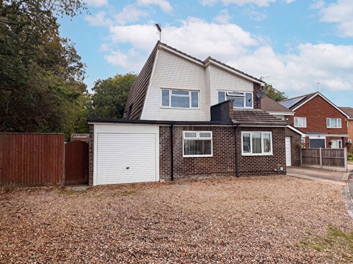 4 Bedroom Detached House For Sale In Windermere, Swindon, Wiltshire, SN3