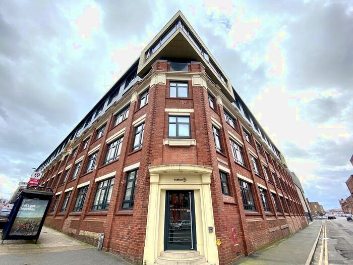 2 Bedroom Apartment To Rent In Cotton House, Fabrick Square, Lombard Street, Digbeth, B12