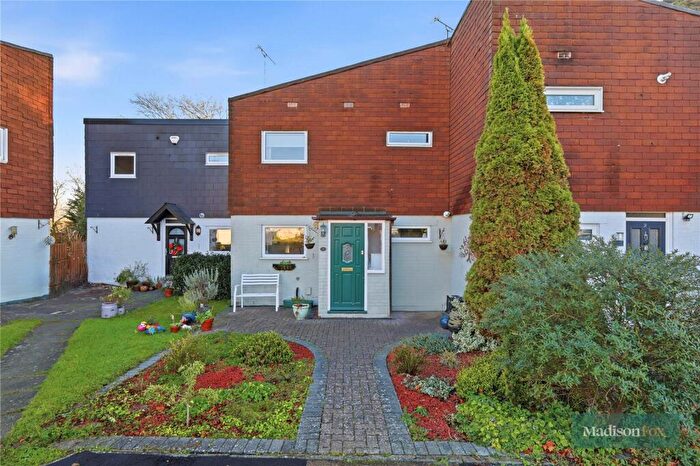 3 Bedroom Terraced House For Sale In Shillibeer Walk, Chigwell, Essex, IG7