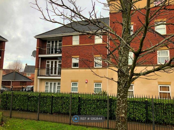 2 Bedroom Flat To Rent In Seattle Close, Great Sankey, Warrington WA5
