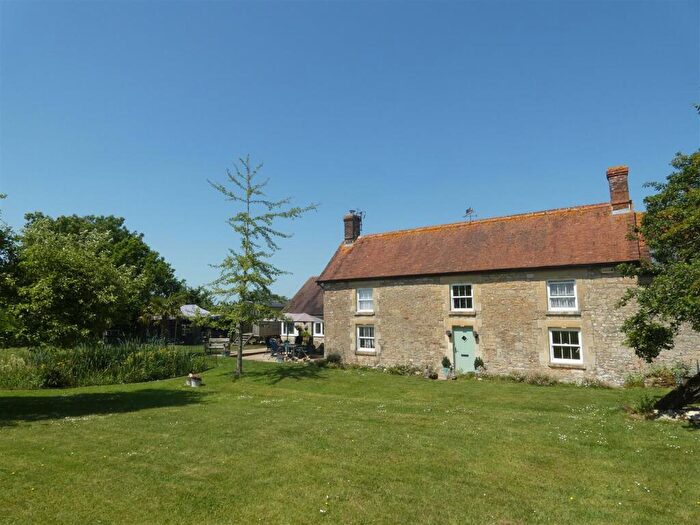 5 Bedroom Detached House For Sale In Hunger Hill, East Stour, Gillingham, SP8