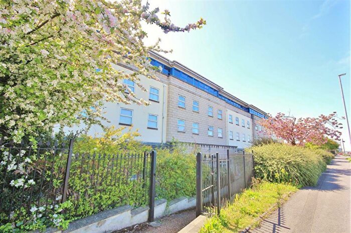 1 Bedroom Apartment To Rent In Ringwood Road, Poole, BH12