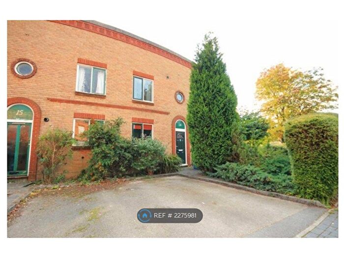 2 Bedroom Terraced House To Rent In Wellington Crescent, Derby, DE1