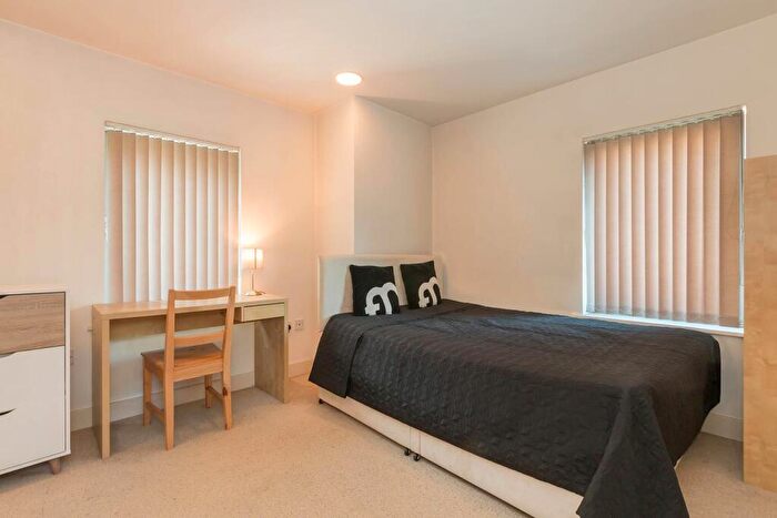2 Bedroom Apartment To Rent In Orion, Navigation Street, B5