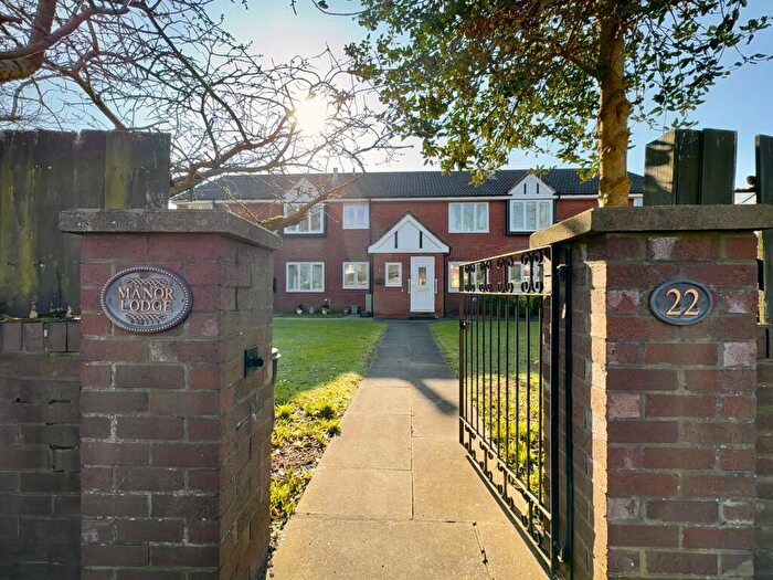 2 Bedroom Apartment For Sale In Manor Lodge, Old Town Lane, Formby, L37