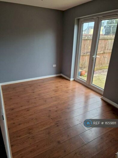 4 Bedroom Terraced House To Rent In Stelvio Park Gardens, Newport, NP20