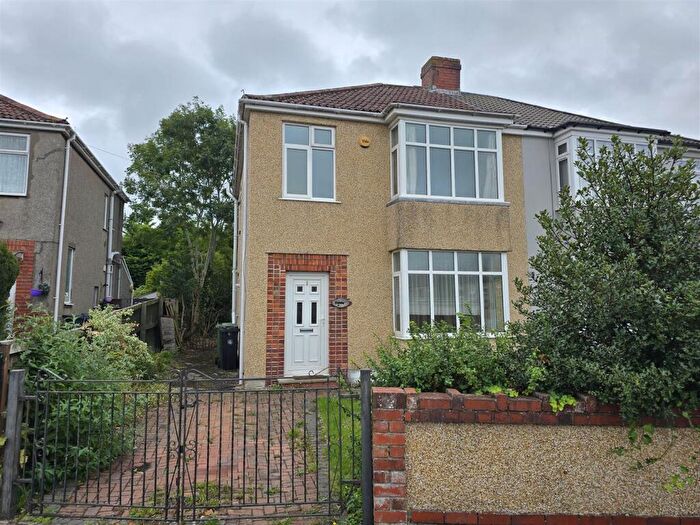3 Bedroom Property To Rent In Pound Lane, Bristol, BS16
