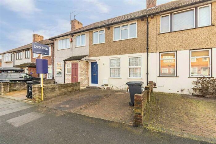 3 Bedroom House To Rent In Kimmeridge Road, Mottingham, SE9