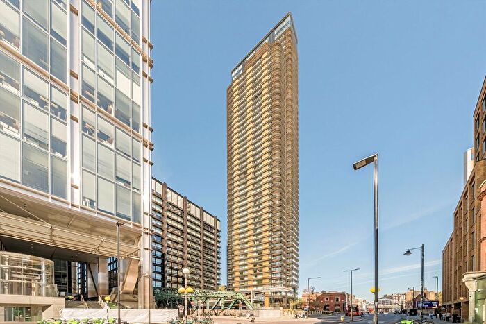 2 Bedroom Flat To Rent In Worship Street, Liverpool Street, EC2A