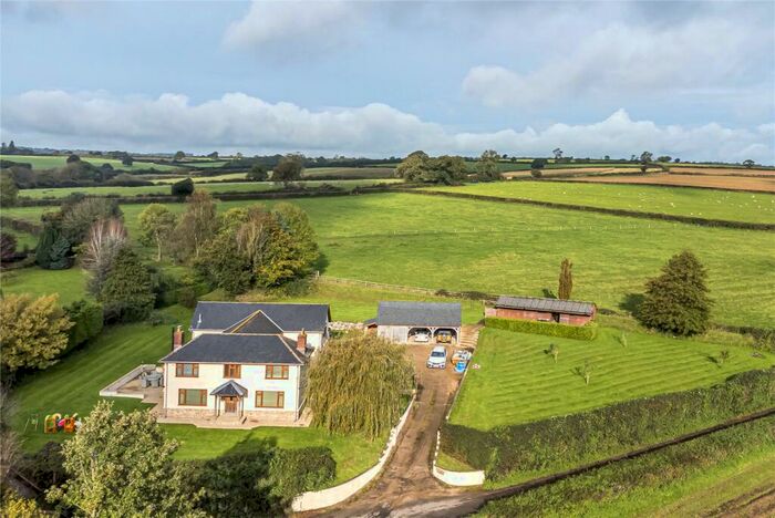 4 Bedroom Detached House For Sale In Burridge, Axminster, Devon, EX13