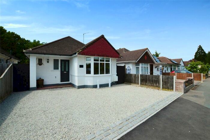 4 Bedroom Bungalow To Rent In Coniston Road, Woking, Surrey, GU22