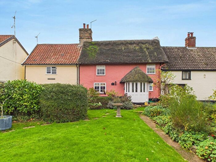 3 Bedroom Cottage For Sale In The Street, Dennington, Suffolk, IP13