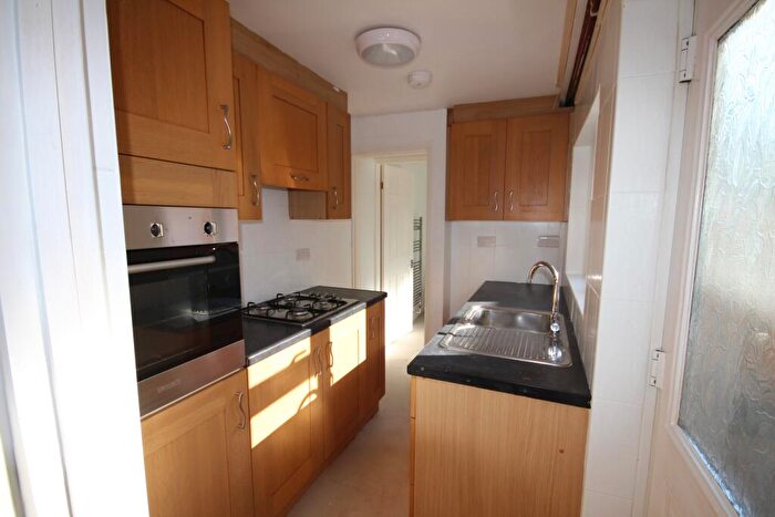 3 Bedroom Terraced House To Rent In Wellington Street, Staffordshire, Burton Upon Trent, DE14