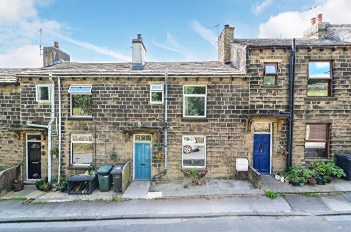 2 Bedroom Terraced House For Sale In Moor Edge, Harden, Bingley, West Yorkshire, BD16
