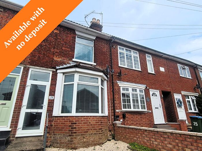 3 Bedroom Terraced House To Rent In Waverley Road, Southampton, Hampshire, SO15