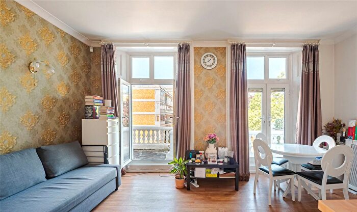 1 Bedroom Flat To Rent In Claverton Street, London, Uk, SW1V