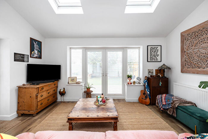3 Bedroom End Of Terrace House For Sale In Mulberry Gardens, Goring-by-sea, BN12