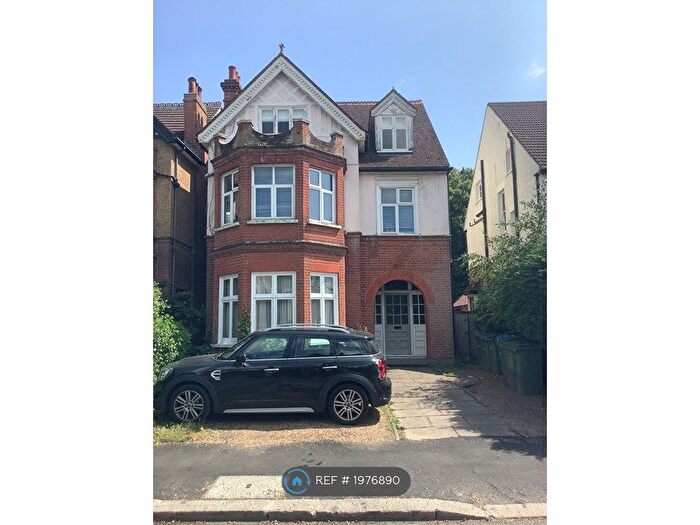 2 Bedroom Flat To Rent In Surbrton, Surbrton, KT6