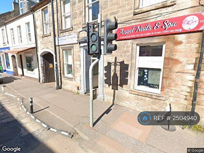 2 Bedroom Flat To Rent In High Street, Linlithgow, EH49