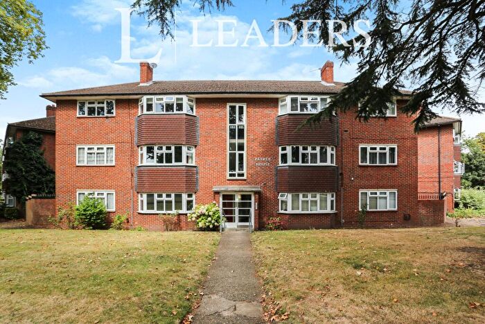 3 Bedroom Flat To Rent In Southend Road, Beckenham, BR3