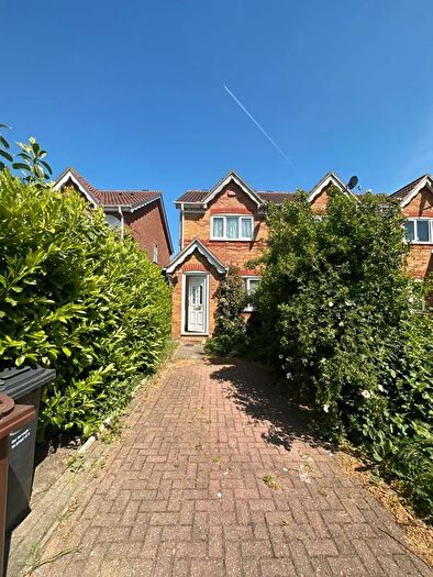 2 Bedroom Terraced House To Rent In Wanderer Drive, Barking, IG11