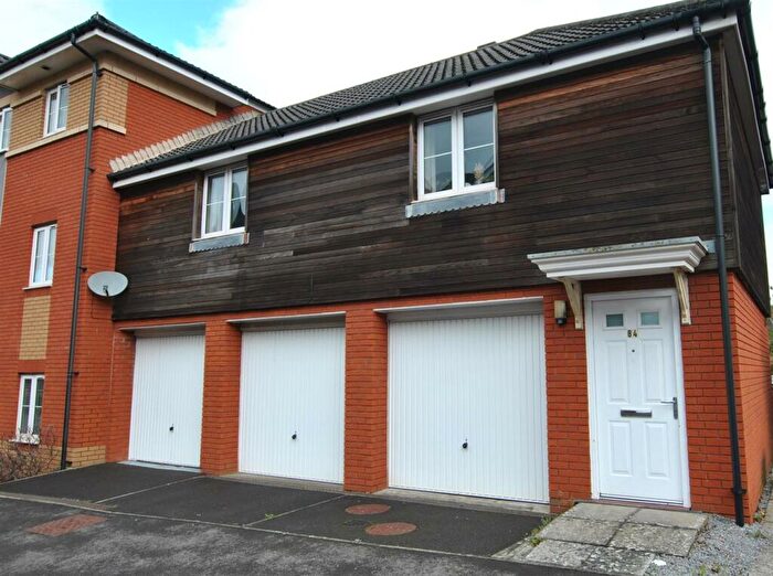 2 Bedroom Semi-Detached House To Rent In Latimer Close, Bristol, BS4