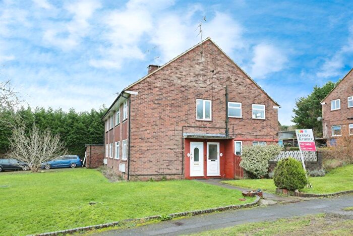 2 Bedroom Maisonette For Sale In Darvell Drive, Chesham, HP5