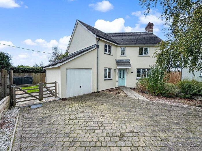 4 Bedroom Detached House For Sale In Halwill Meadow, Halwill Junction, EX21