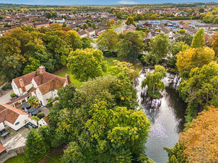 7 Bedroom Detached House For Sale In Howbridge Road, Witham, CM8