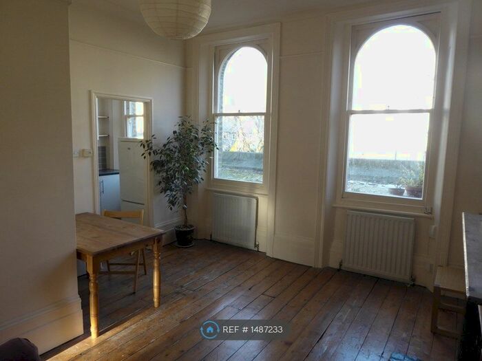 1 Bedroom Flat To Rent In Stroud Green Road, London, N4