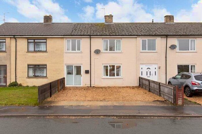 3 Bedroom Property For Sale In Coulston Road, Corsham, SN13