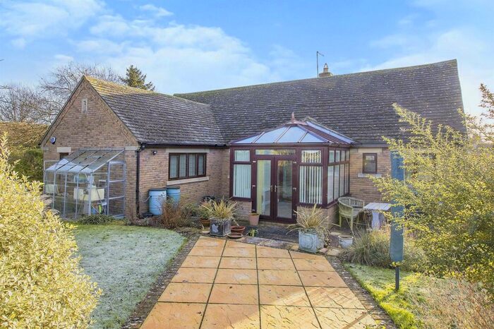4 Bedroom Detached Bungalow For Sale In Cranford Road, Great Addington, Kettering, NN14