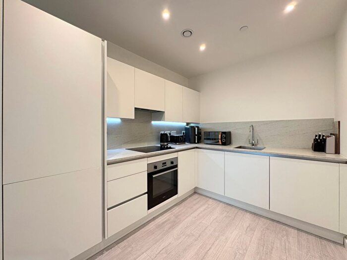 2 Bedroom Property For Sale In Shearwater Drive, London, NW9