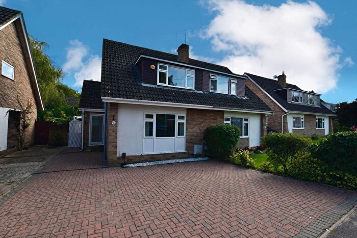 3 Bedroom Semi-Detached House To Rent In Hazel Drive, Woodley, Reading, RG5