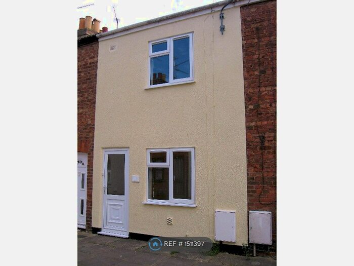 2 Bedroom Terraced House To Rent In Seagate Terrace, Lincolnshire, PE12
